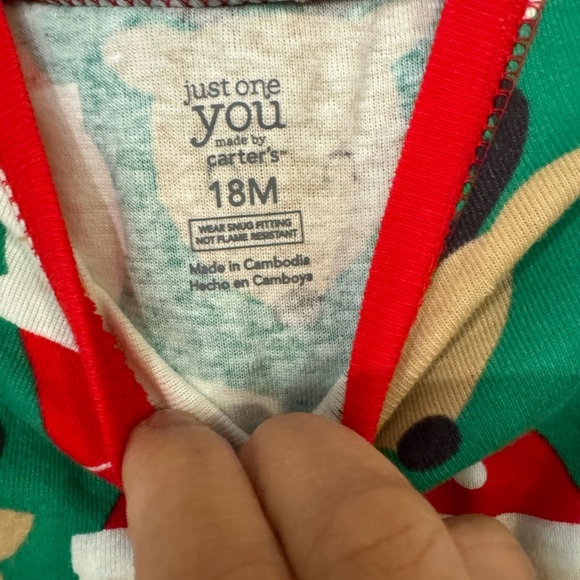 Carter’s Christmas pjs (set of two) Size 18 months. NWT. - Picture 4 of 6